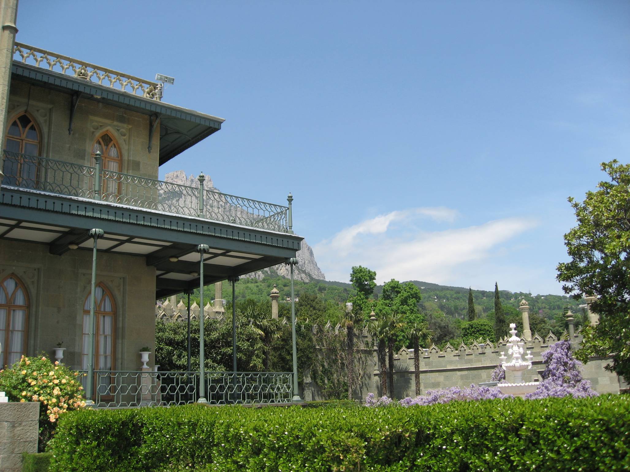 Воронцовский дворец в Крыму чайный домик