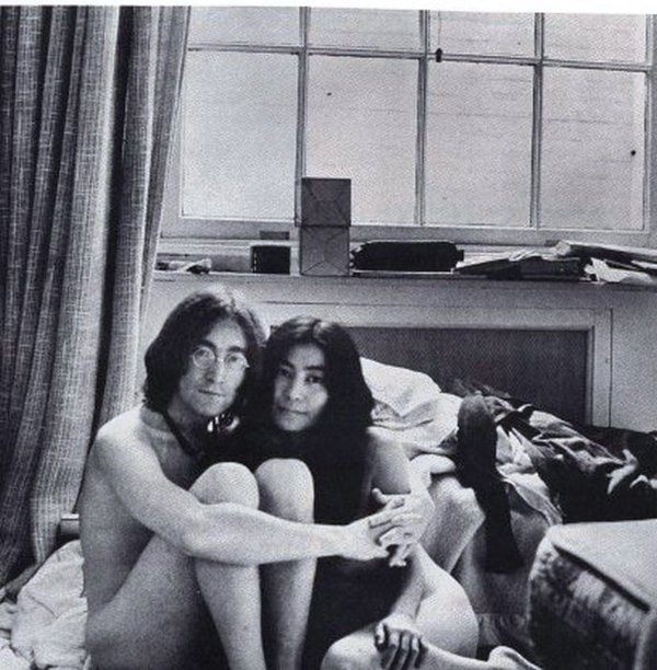 Джон Леннон и Йоко Оно. 